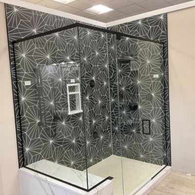 Rockford IL Lonnie's Kiba showroom shower